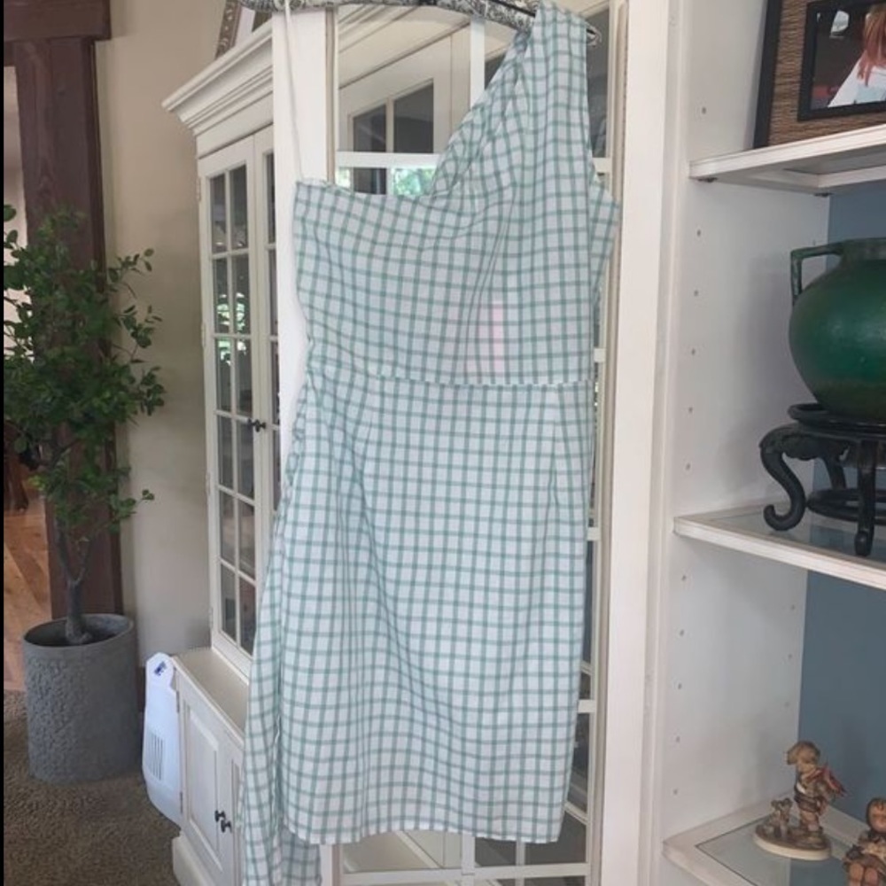 NWT sage green & white Gingham One-Shoulder Gingham Wrap Mini Dress Sz 8 - Picture 2 of 15